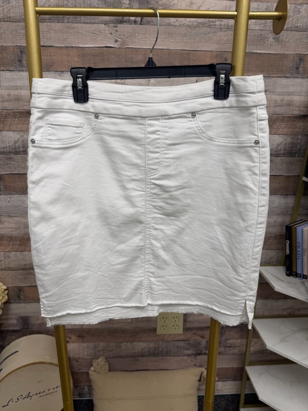 Tribal Jeans White Denim Skirt 10
